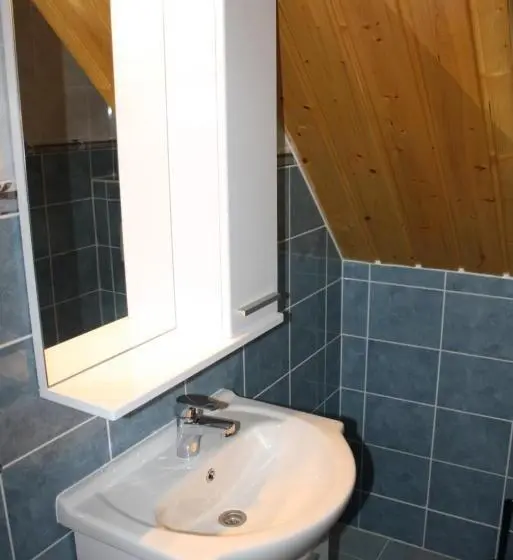 Deluxe-huone Parveke, Kedvenc Vendégház