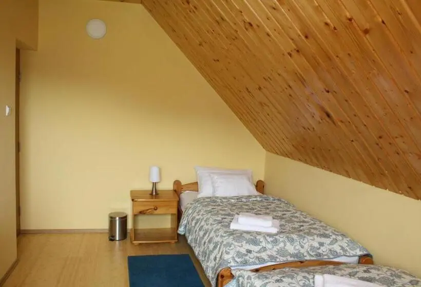 Deluxe-huone, Kedvenc Vendégház