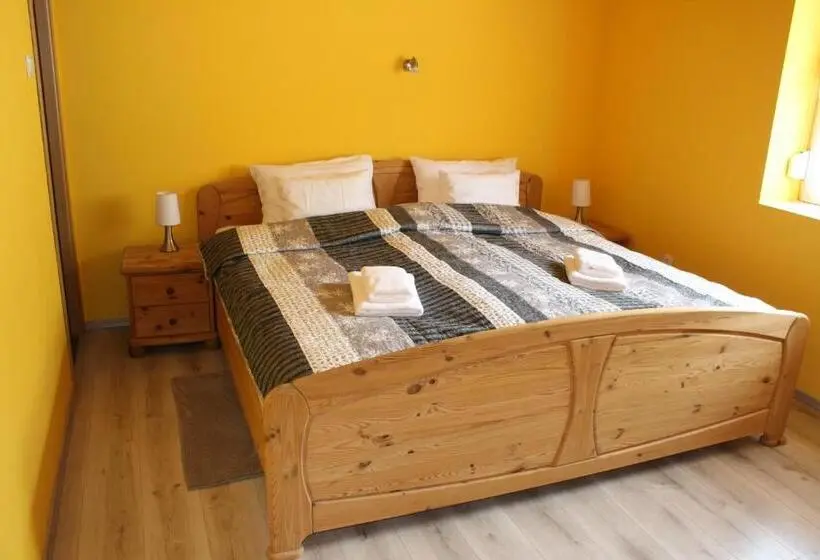 Deluxe-huone King-vuode, Kedvenc Vendégház