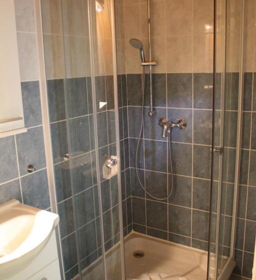 バルコニー付きデラックスルーム, Kedvenc Vendégház