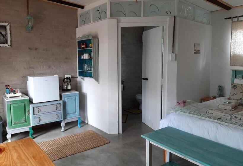 Номер Deluxe с Балконом, Over Karoo Inn
