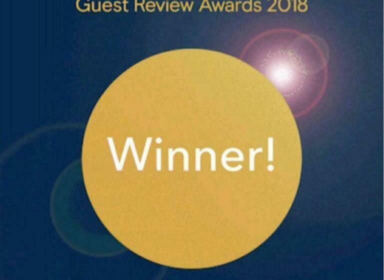 ファミリールーム, Pondok Simpang Tiga