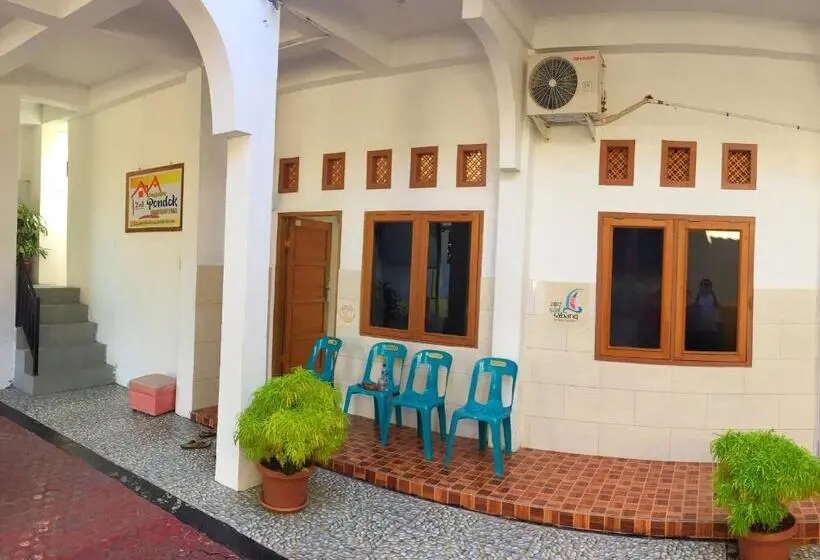 خانه 3 خوابه, Pondok Simpang Tiga