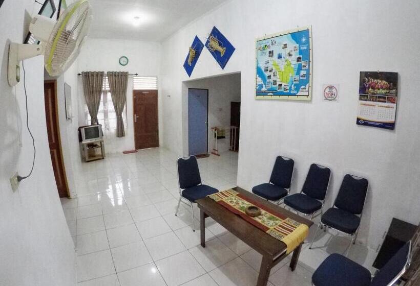 3ベッドルームハウス, Pondok Simpang Tiga