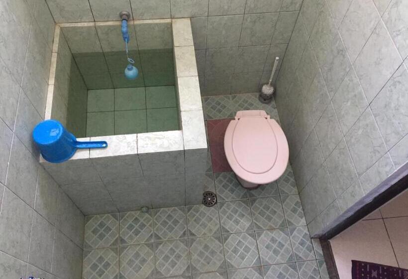 スタンダードルーム, Pondok Simpang Tiga