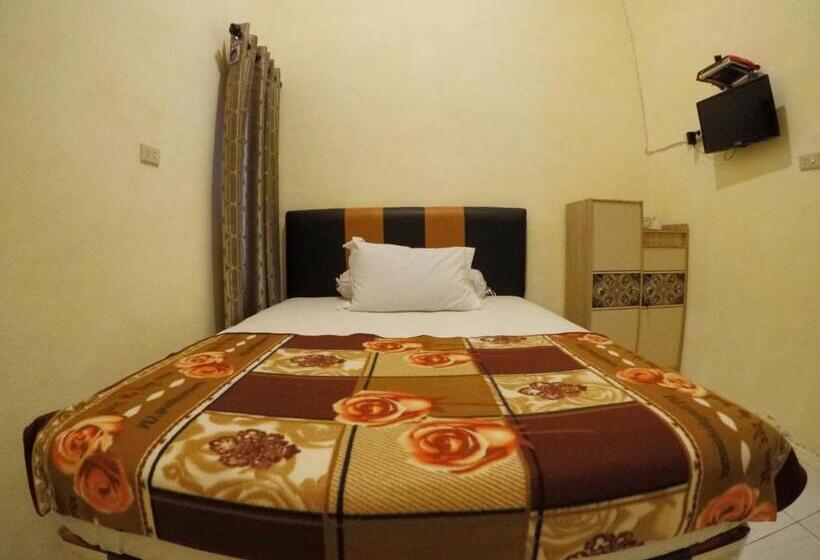 3ベッドルームハウス, Pondok Simpang Tiga