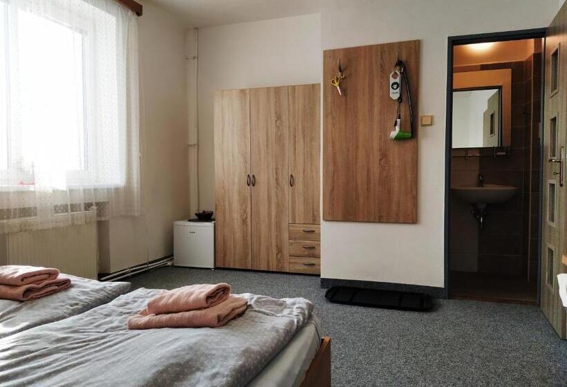 غرفة قياسية, Prázdninový Dům Na Panorámě