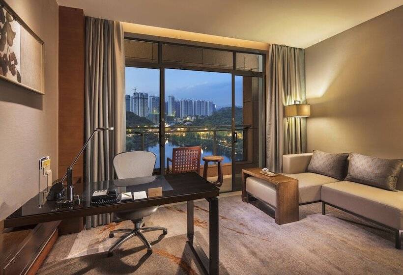Номер Deluxe Кровать Кинг, Doubletree By Hilton Hotel Guangzhou   Science City