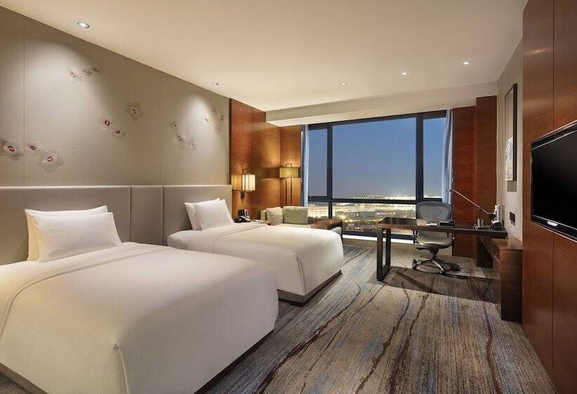 Номер Deluxe Вид на Озеро, Doubletree By Hilton Hotel Guangzhou   Science City