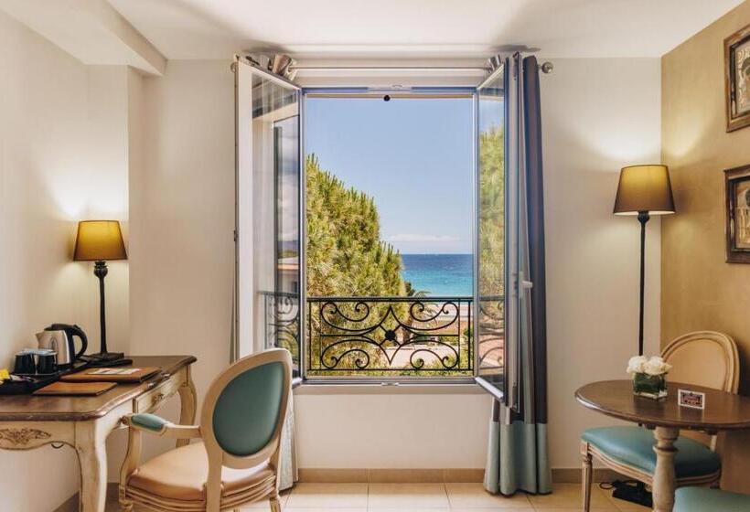 可观海景的舒适型房间, Hôtel Liberata & Spa