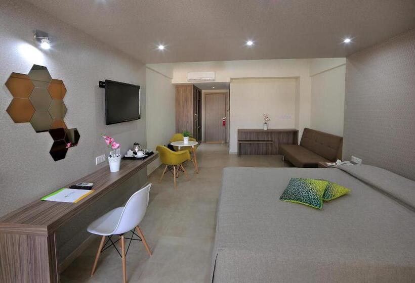 수피리어 룸, Nelia Gardens