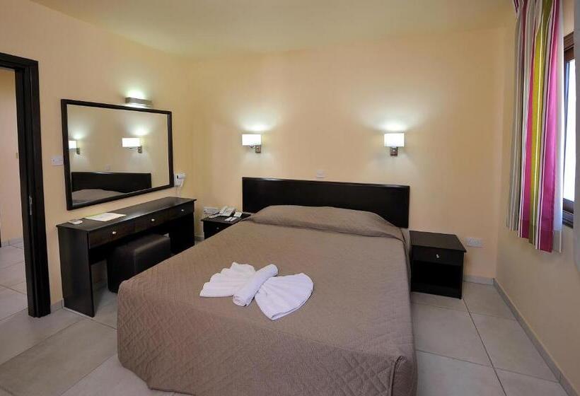 침실 1개 아파트, Nelia Gardens