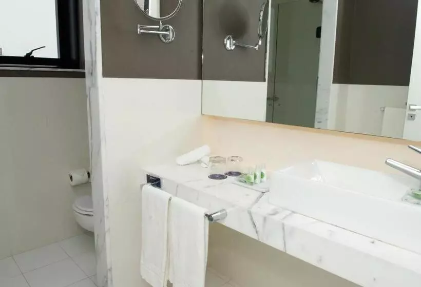 スーペリアールーム, Radisson Blu Belo Horizonte Savassi