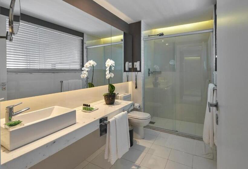 חדר דלוקס, Radisson Blu Belo Horizonte Savassi