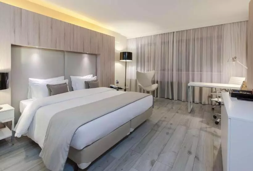 キングサイズベッドのスーペリアルーム, Radisson Blu Belo Horizonte Savassi