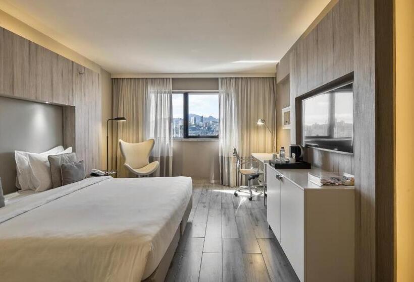 חדר סופריור עם מיטת קינג, Radisson Blu Belo Horizonte Savassi