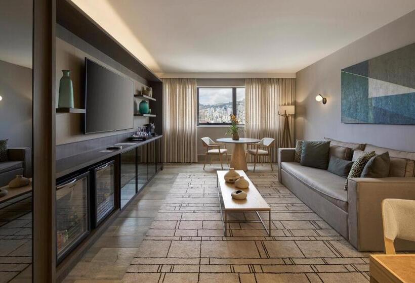 סוויטה מלכותית, Radisson Blu Belo Horizonte Savassi