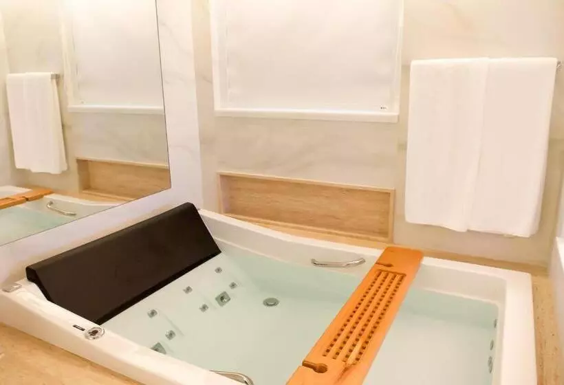 ロイヤルスイート, Radisson Blu Belo Horizonte Savassi