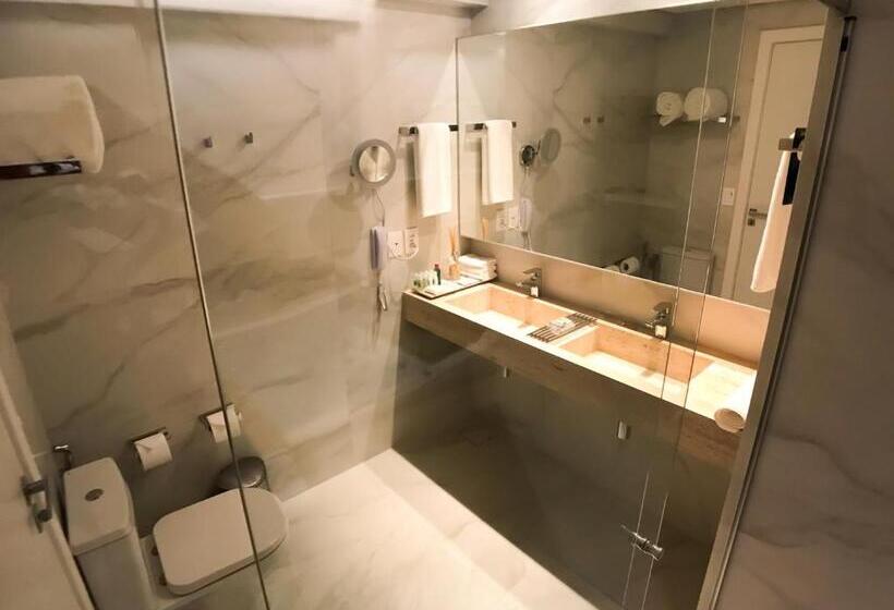 סוויטה מלכותית, Radisson Blu Belo Horizonte Savassi