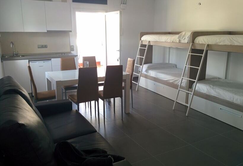 标准工作室, Restaurante El Corte