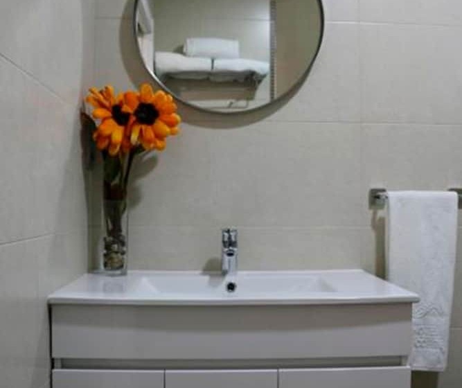 标准工作室, Restaurante El Corte