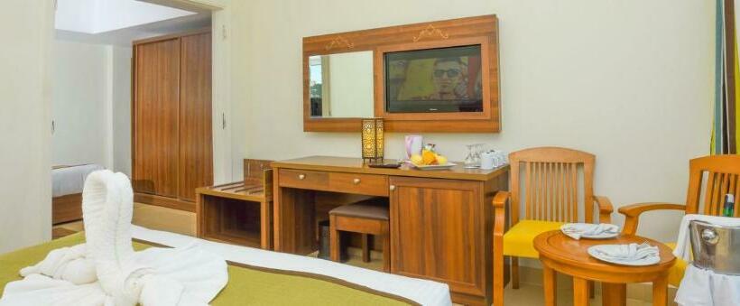 스탠다드 룸, Royal Star Beach Resort