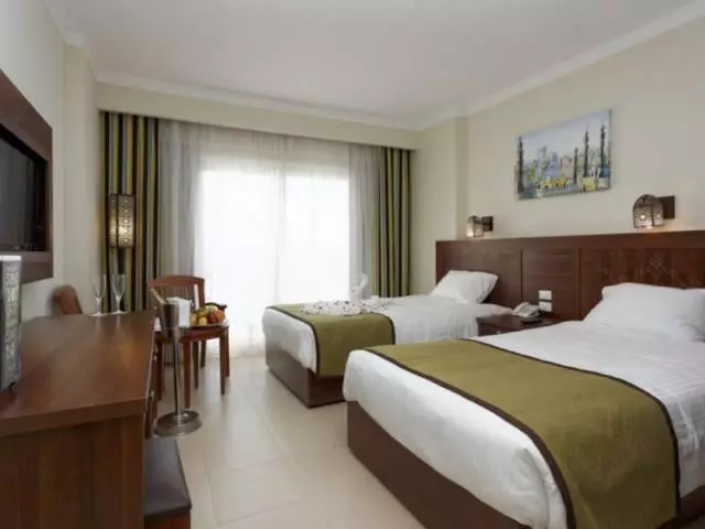 اتاق استاندارد با چشمانداز دریا, Royal Star Beach Resort