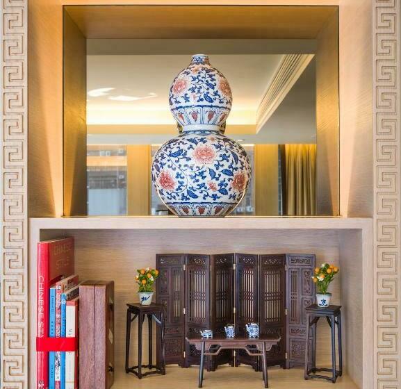 اتاق لوکس, The Pottinger Hong Kong