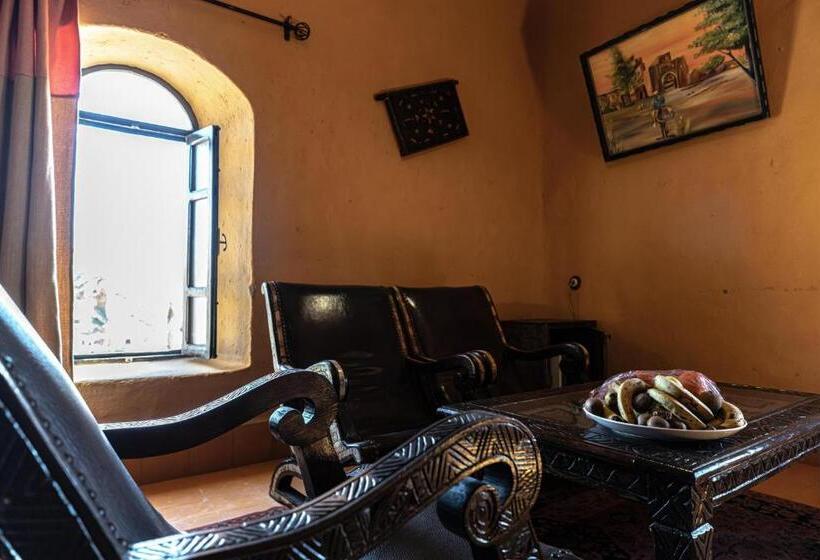 Люкс Сеньор, Kasbah Hotel Tombouctou