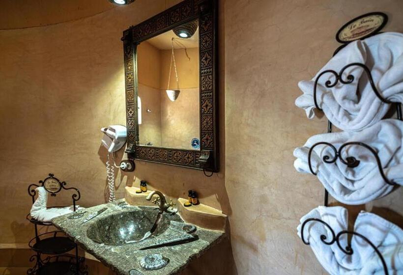 Люкс Сеньор, Kasbah Hotel Tombouctou