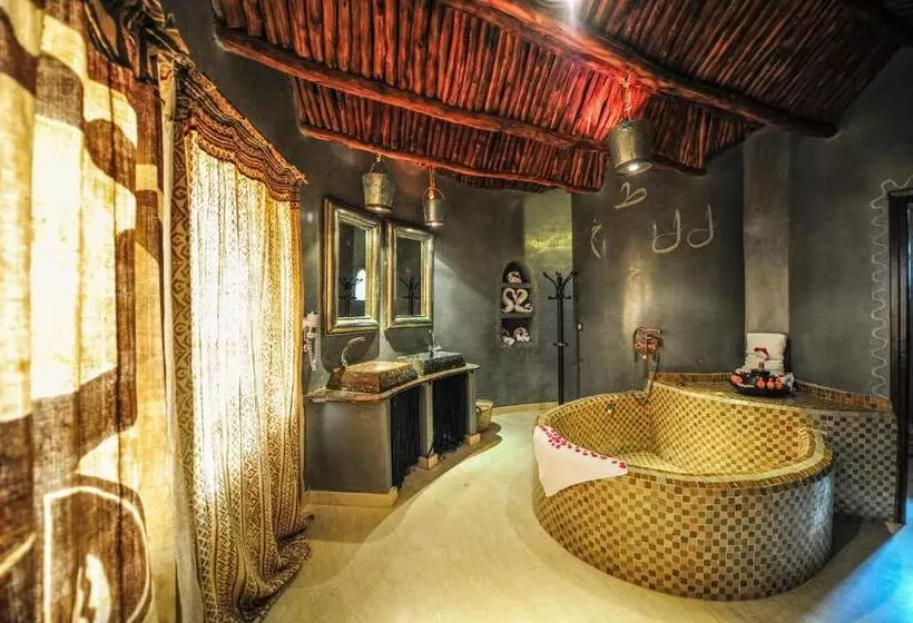 سوئیت رویال, Kasbah Hotel Tombouctou