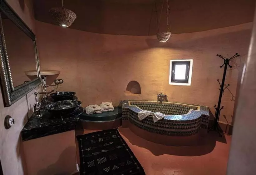 سوییت خانوادگی, Kasbah Hotel Tombouctou