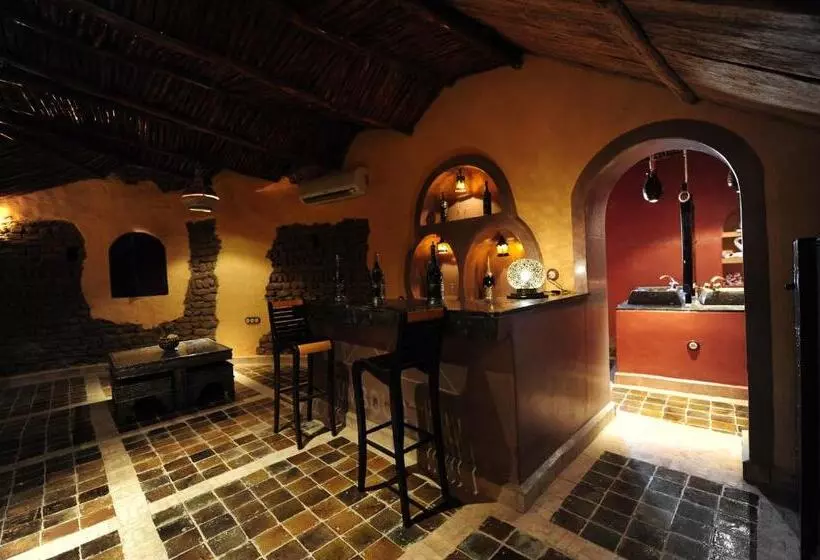 سوئیت رویال, Kasbah Hotel Tombouctou