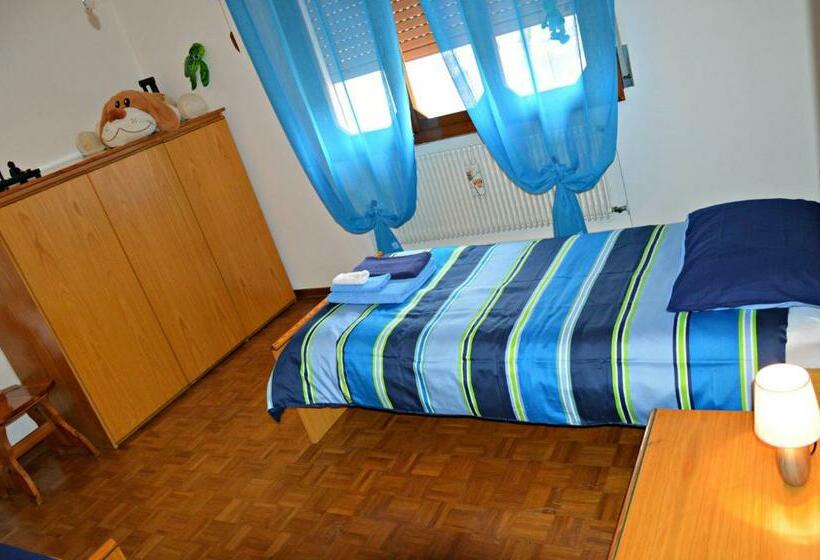 スタンダードシングルルーム, B&b Arcobaleno