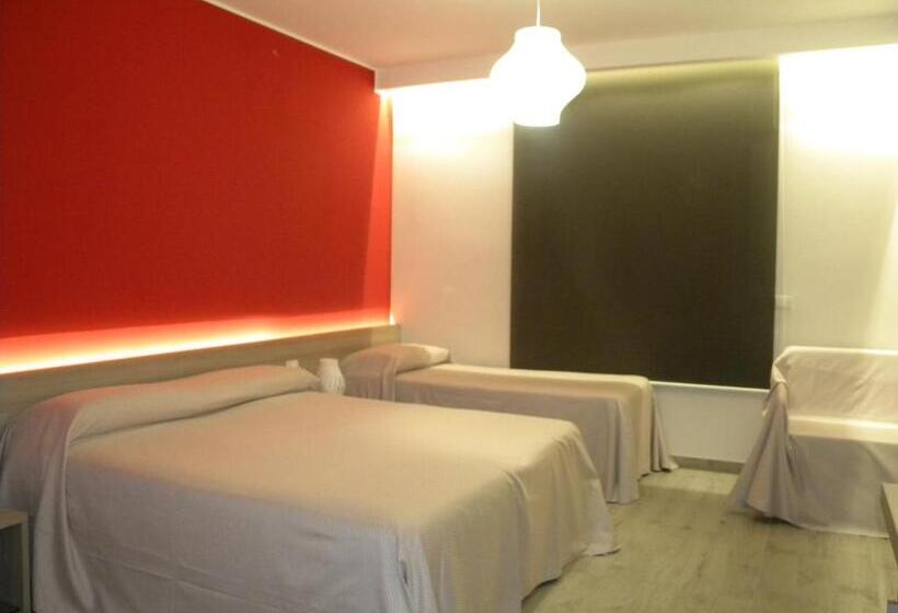 اتاق استاندارد سه نفره, B&b Il Giardino Diamante