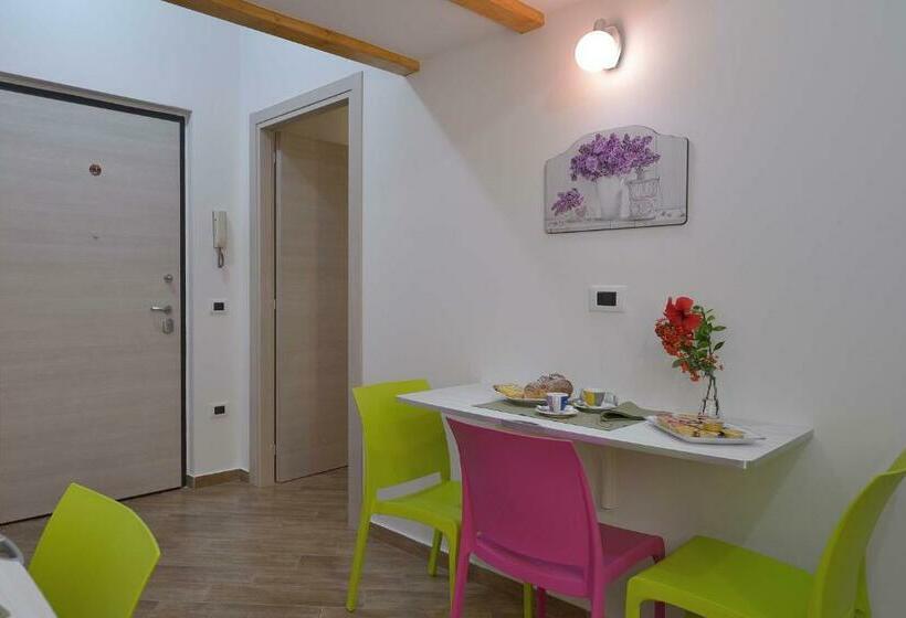 스탠다드 트리플 룸, Cavaliere Costa