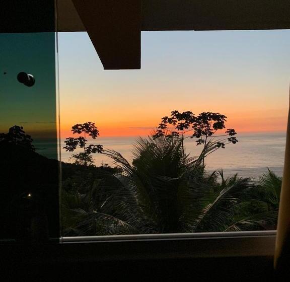 חדר משפחתי, Espaço Indio Tupi