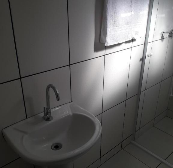 חדר משפחתי, Espaço Indio Tupi