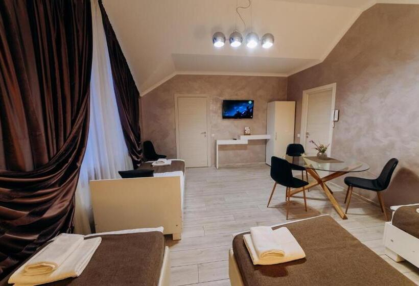 Deluxe Quadruple Room, грк вагнес