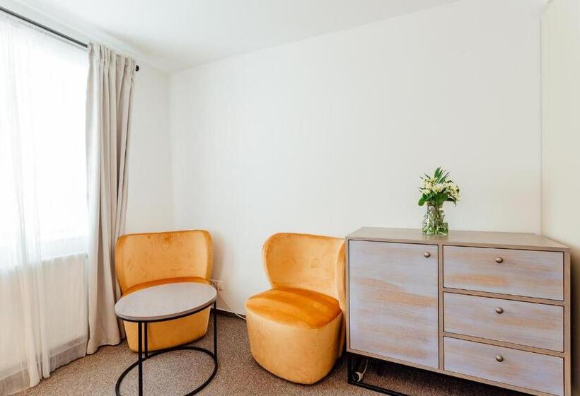 إستوديو قياسى, Glaus