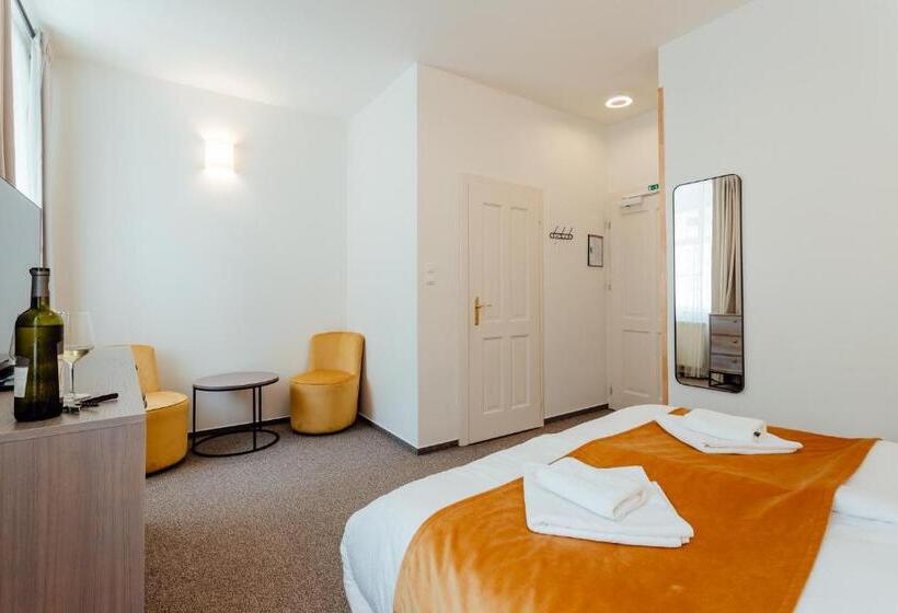 إستوديو قياسى, Glaus