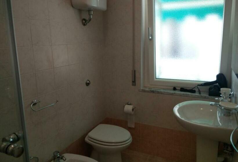 اتاق استاندارد, Julia B&b