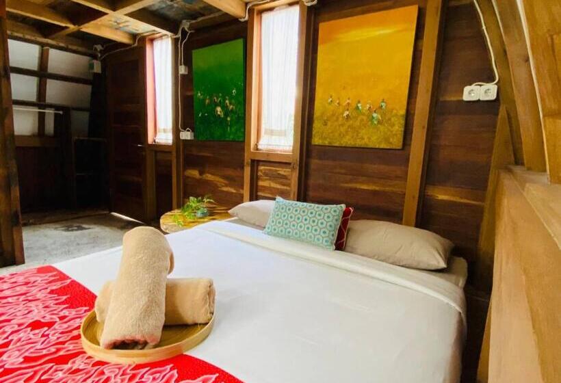 Номер Deluxe, Kampoeng Saya