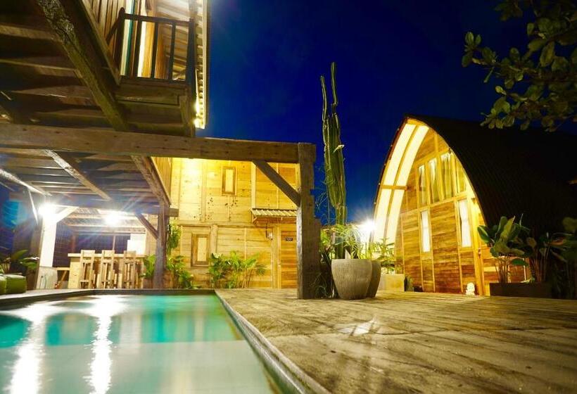 Номер Deluxe с Балконом, Kampoeng Saya