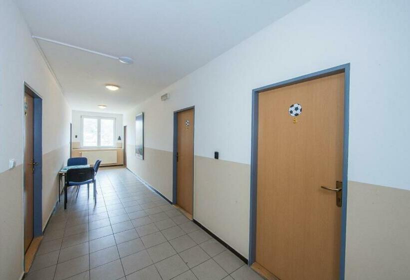 四人标准间, Ubytování Na Hřišti