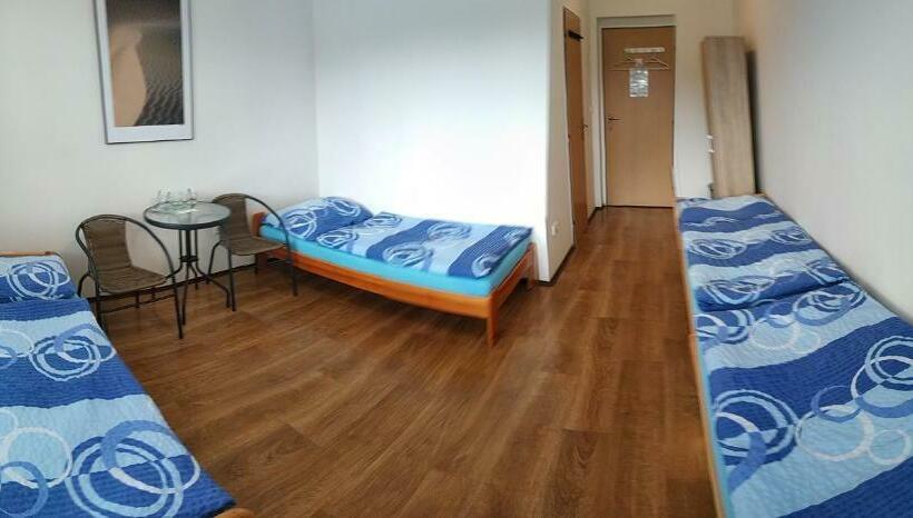 四人标准间, Ubytování Na Hřišti