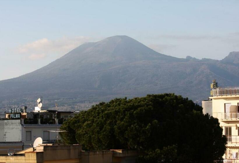 豪华三人间, Pompei Palace B&b