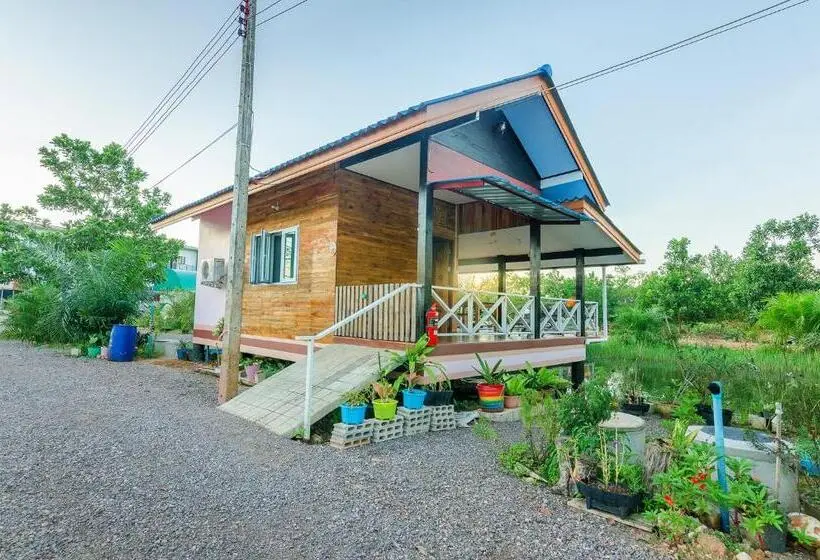 ファミリールーム, Ariya Garden Home