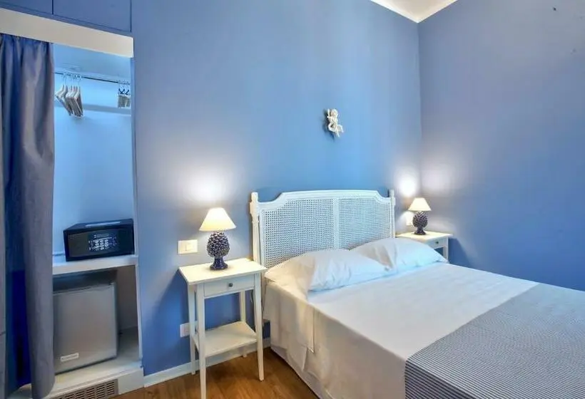 オーシャンビューデラックスルームバルコニー付き, B&b Del Corso