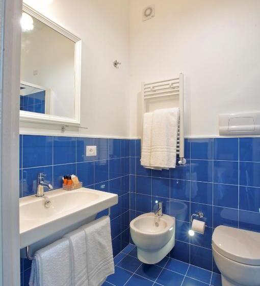 豪华海景房带阳台, B&b Del Corso